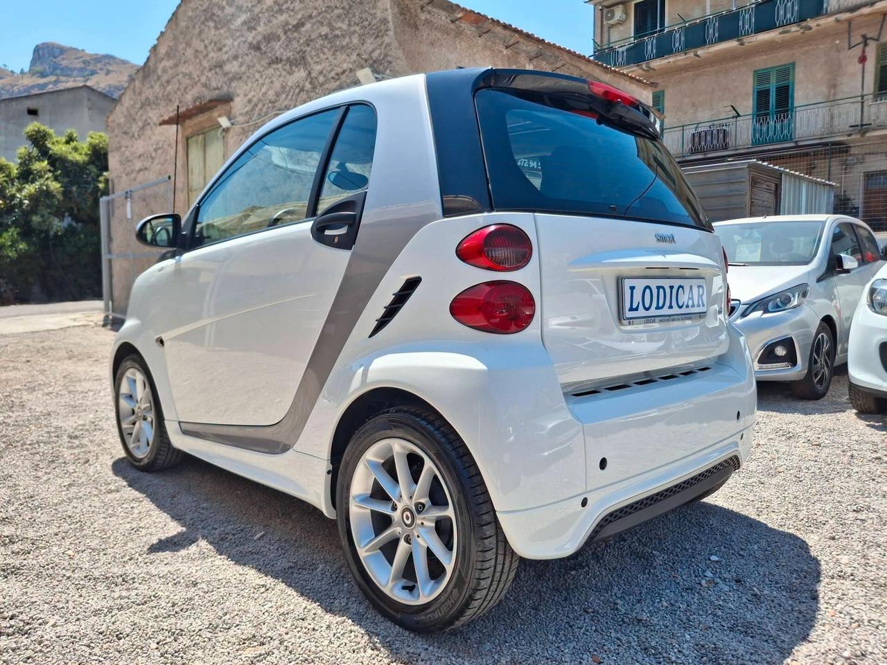 Smart ForTwo 800 40 kW coupé passion cdi