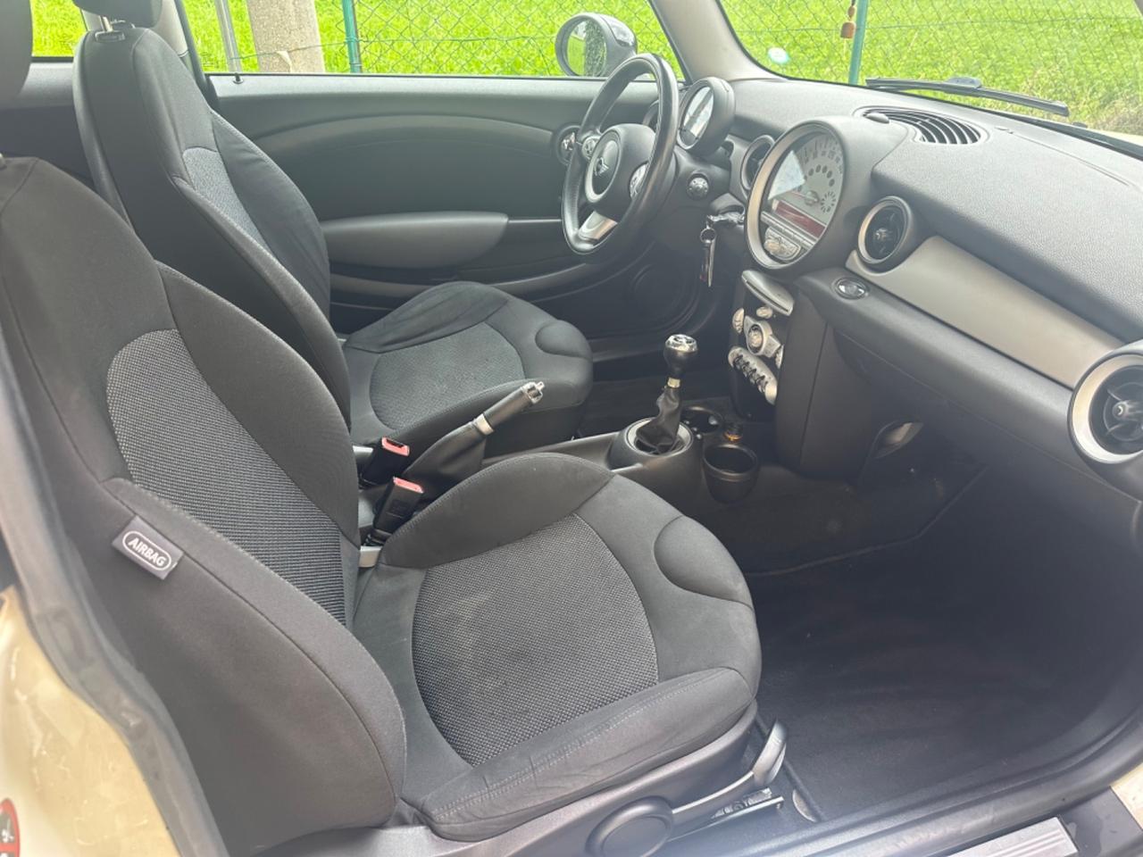 Mini Mini 1.6 16V Cooper D Chili