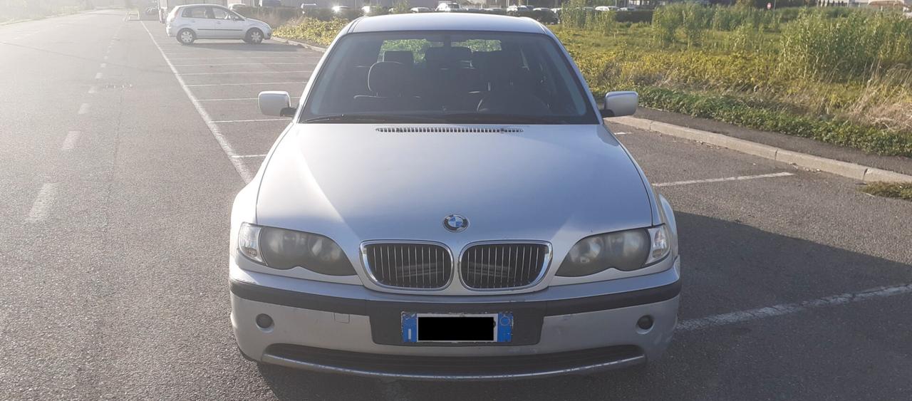Bmw 320 320i (2.2) cat Touring Eletta