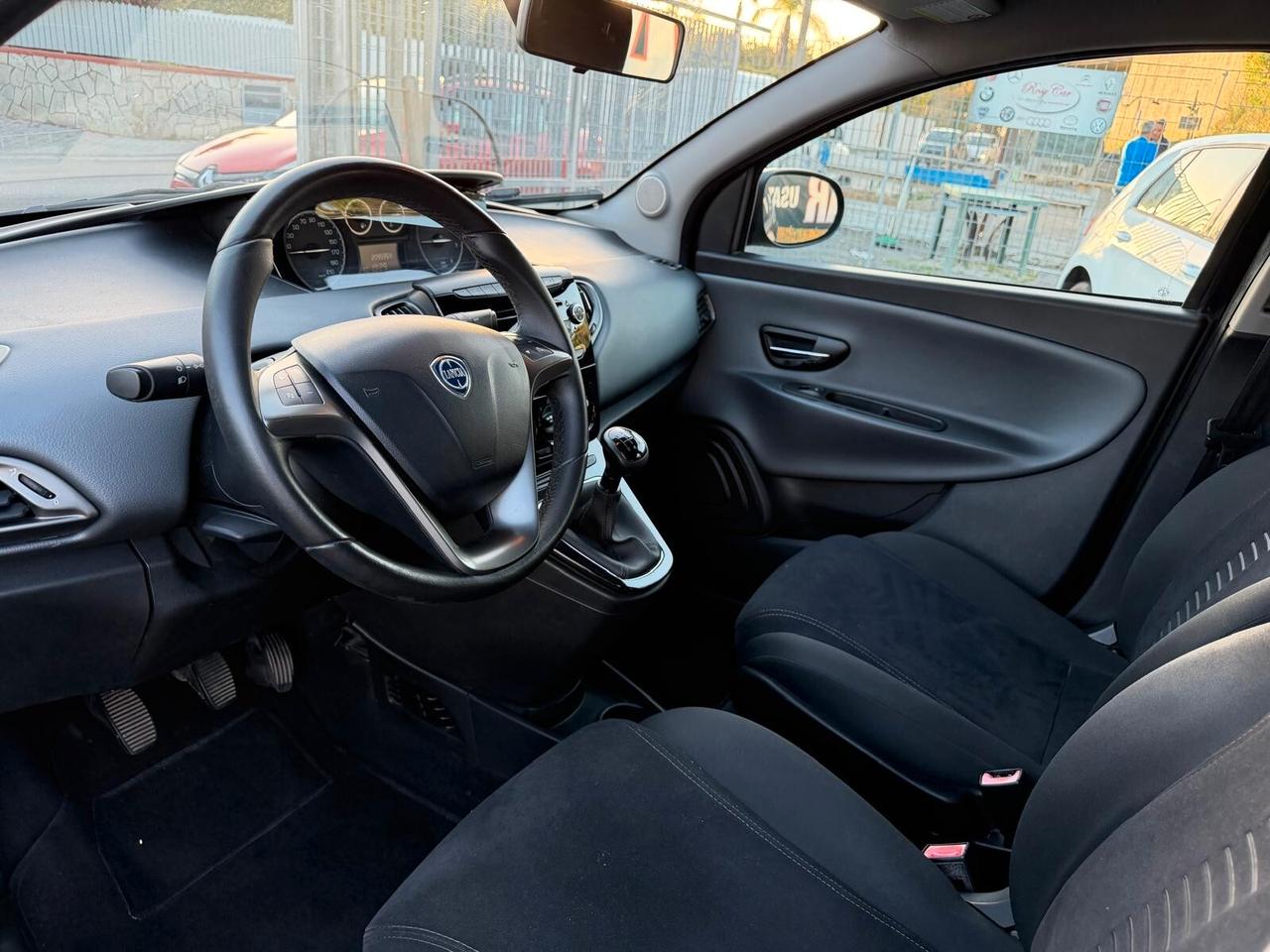 Lancia Ypsilon 1.3 MJT 16V 95 CV 5 porte S&S Silver-2011