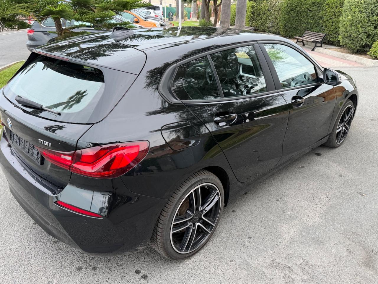 Bmw 118 118i 5p. Advantage