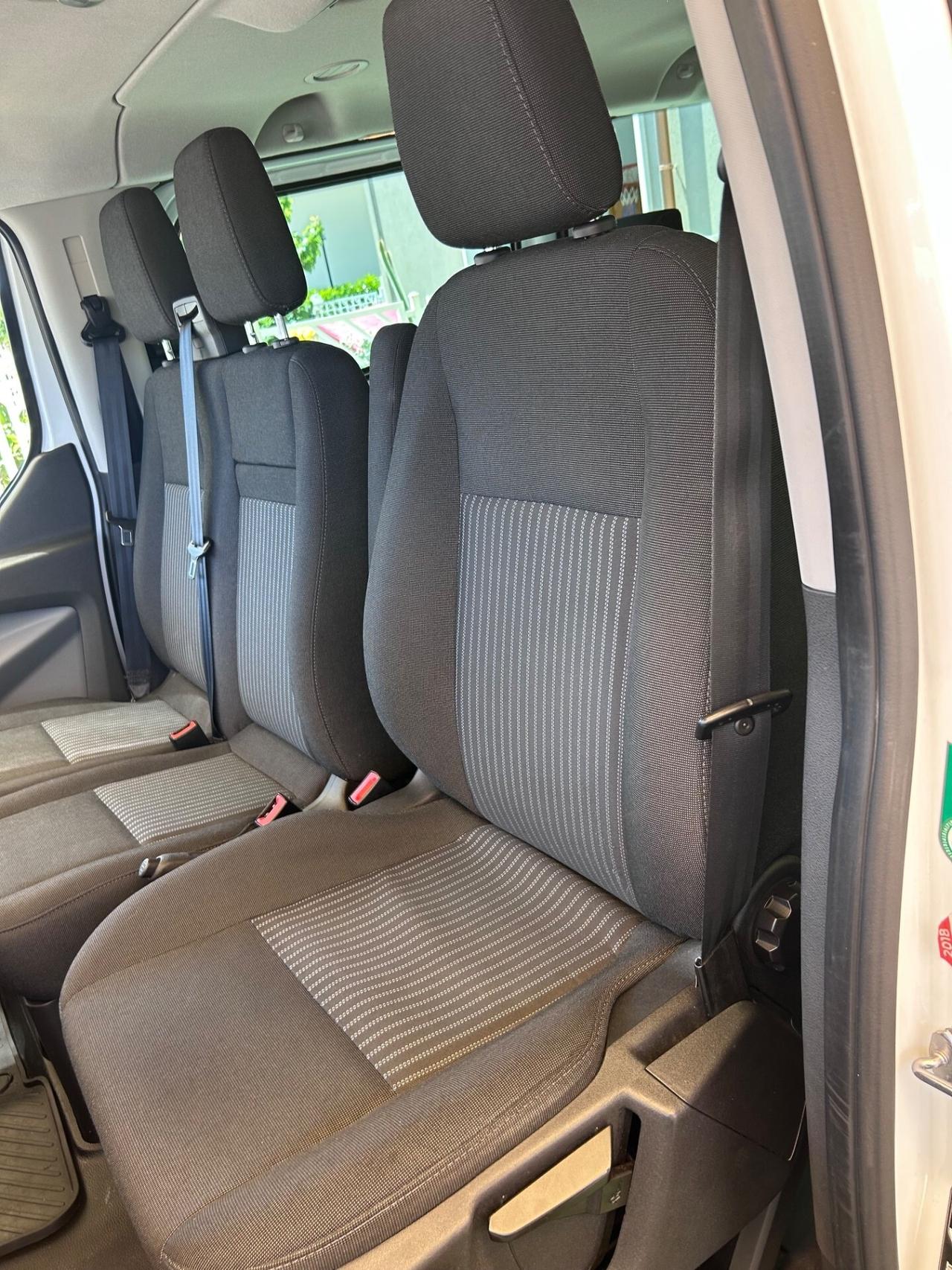 Ford Transit Custom 330 2.2 TDCi 101CV PL Combi Tr