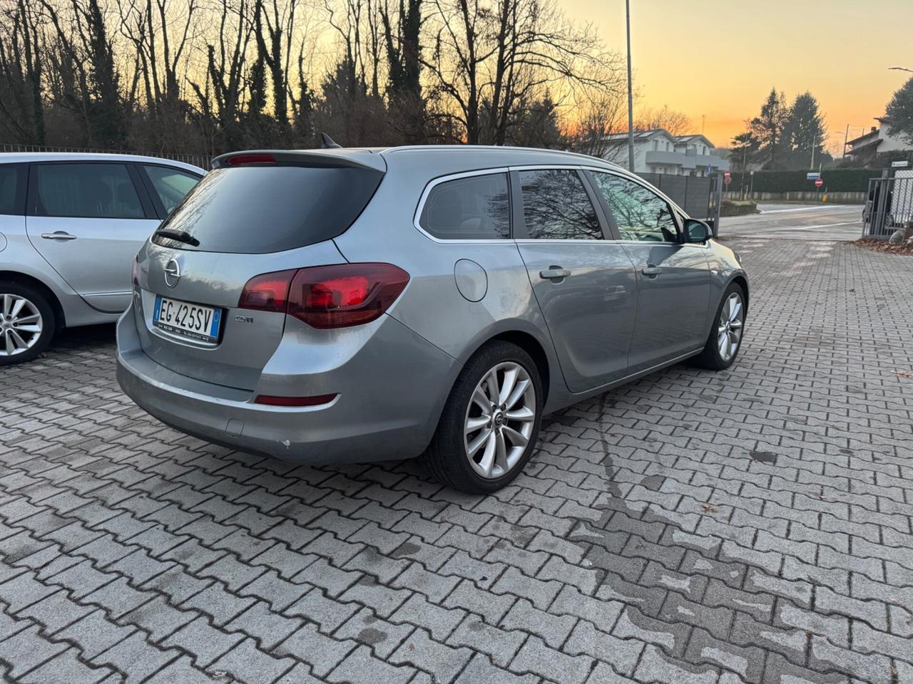 Opel Astra 1.7 CDTI 125CV Sports Tourer Cosmo
