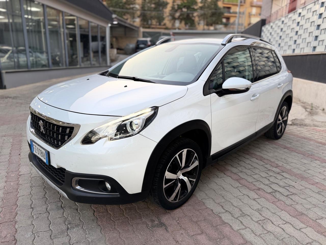 Peugeot 2008 BlueHDi 100 S&S Allure 2020