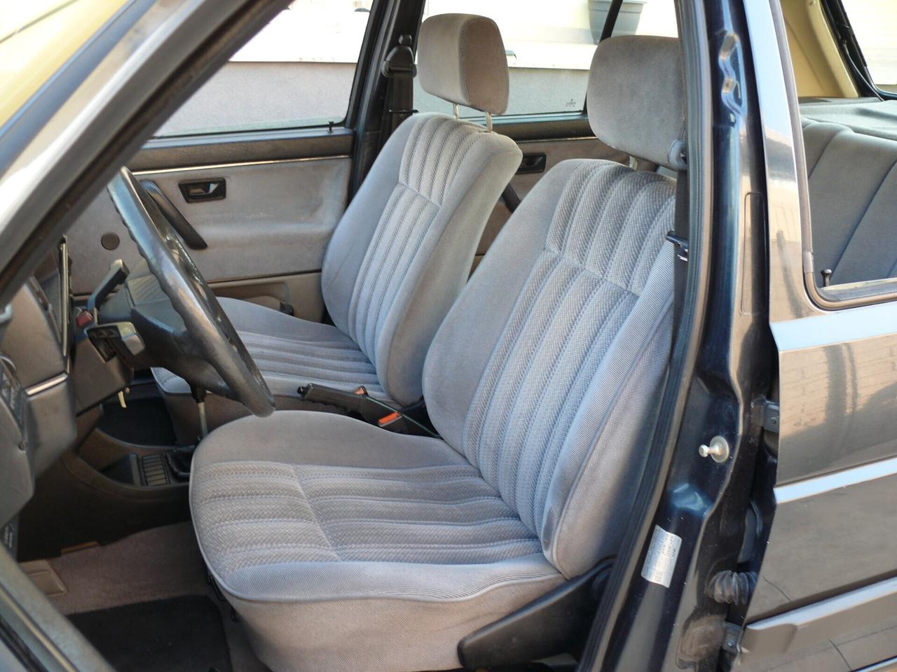 Volkswagen Golf 1600 5 porte GL (M0978)