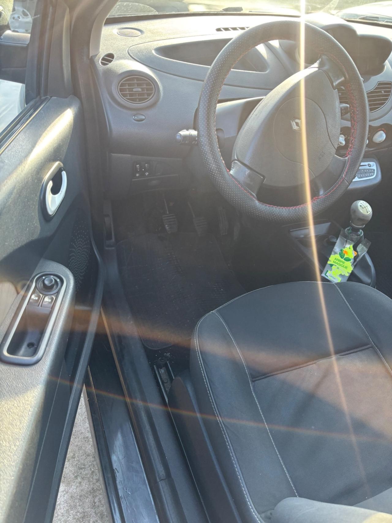 Renault Twingo 1.2 16V LEV Dynamique