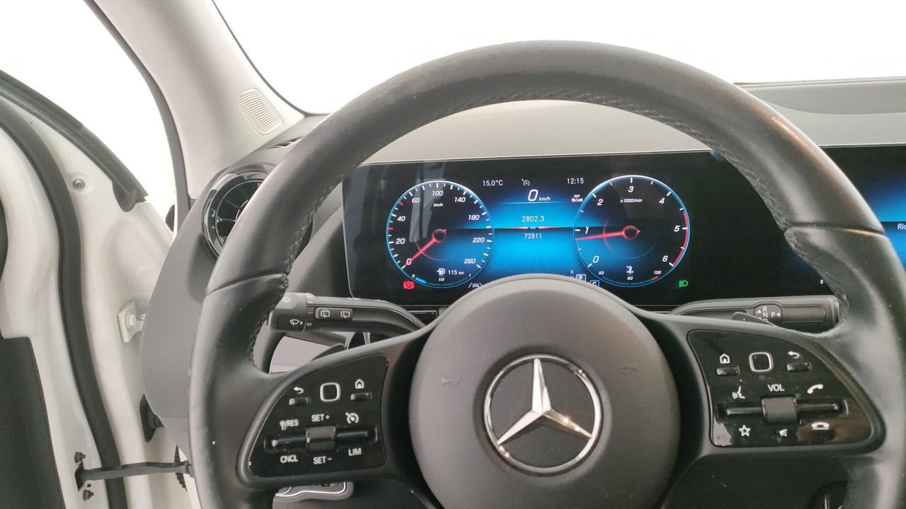 Mercedes-Benz GLA 180 d Business Extra auto