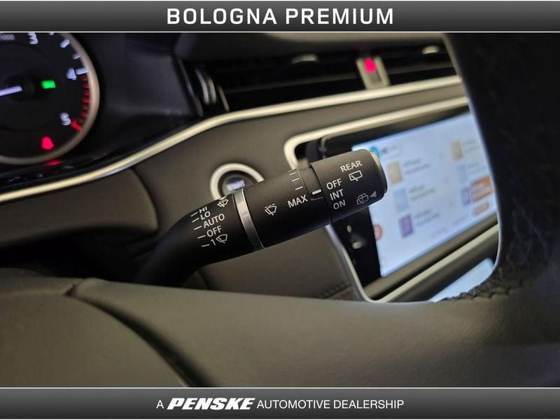 Land Rover RR Evoque Range Rover Evoque 2.0D I4 163 CV AWD Auto SE - N1 AUTOCARRO