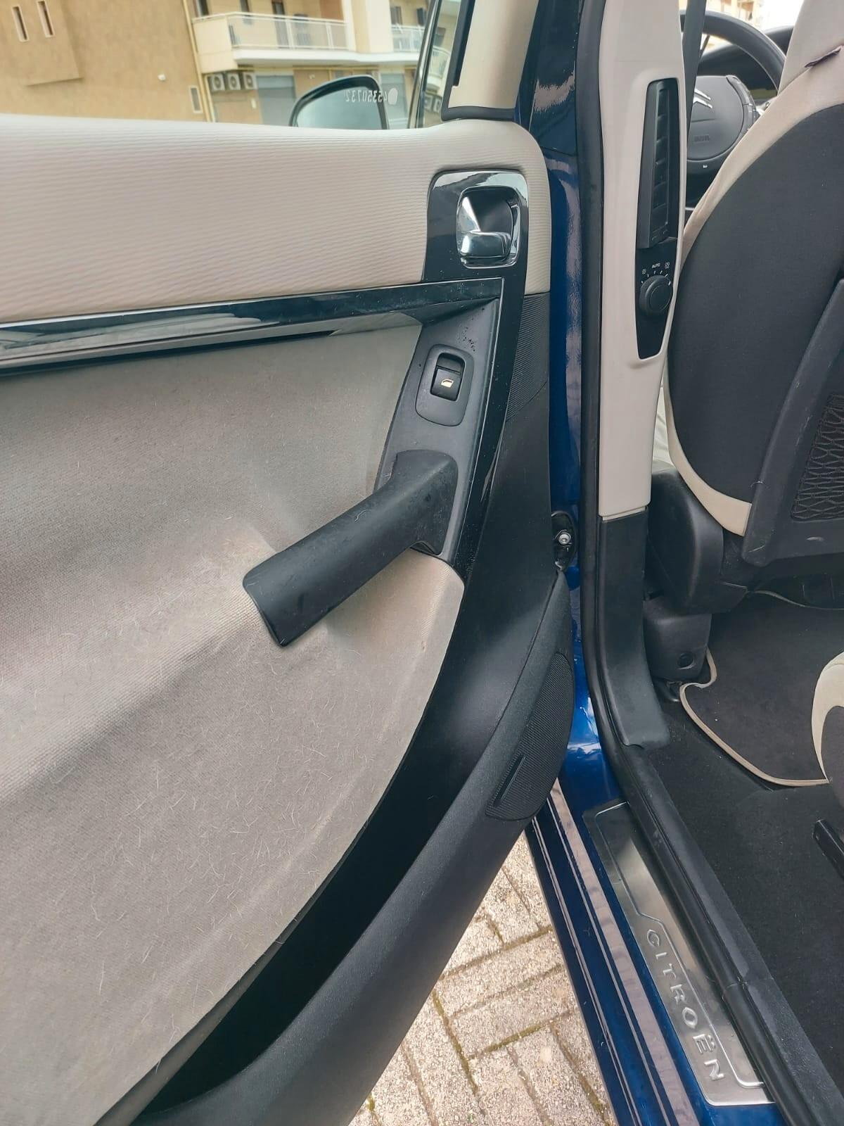 Citroen C4 Picasso 2.0 HDi 136 CMP6 Exclusive