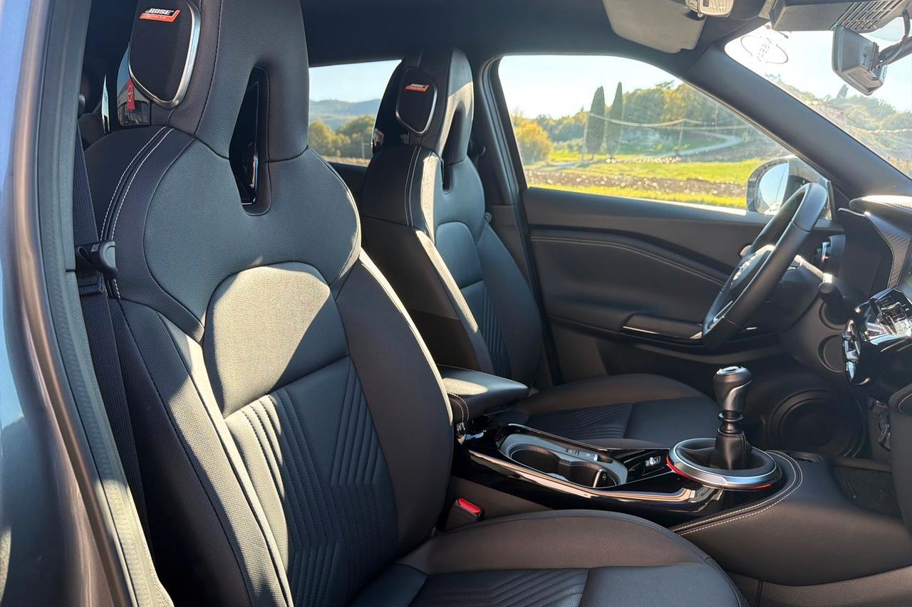 NISSAN JUKE TEKNA MT