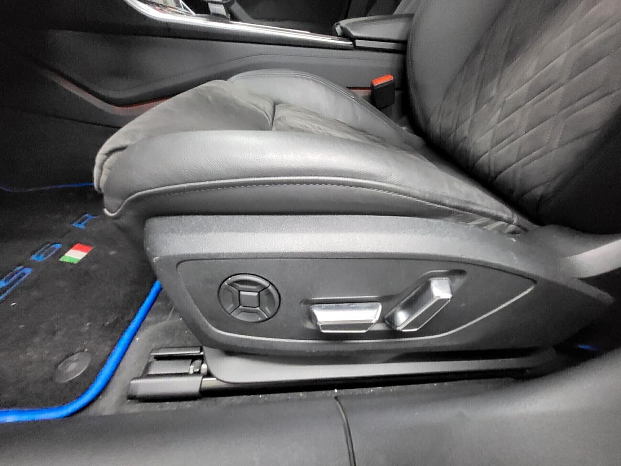 Audi A6 RS 6 Avant 4.0 TFSI V8 quattro tiptronic