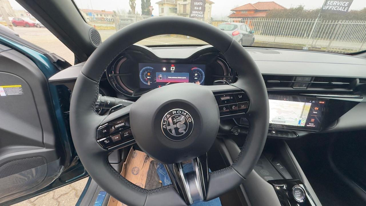 Alfa Romeo Junior 1.2 145 CV Hybrid eDCT6 Ti