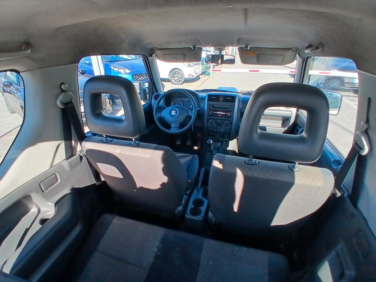 Suzuki Jimny 1.5 DDiS cat 4WD JLX