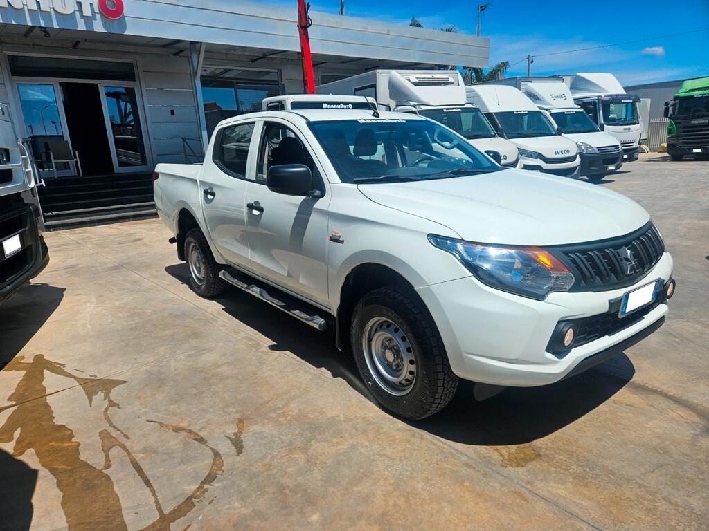 MITSUBISHI L200 PICK-UP 4X4 -2016