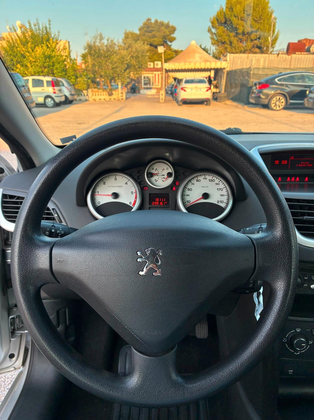 Peugeot 207 1.4 HDi 70CV FAP 5p. X Line