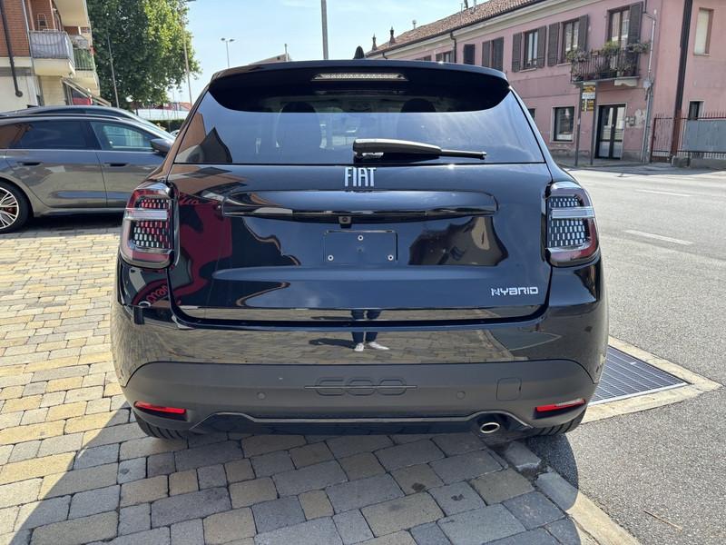 Fiat 600 1.2 hybrid La Prima 110cv auto LED-NAVI-18"