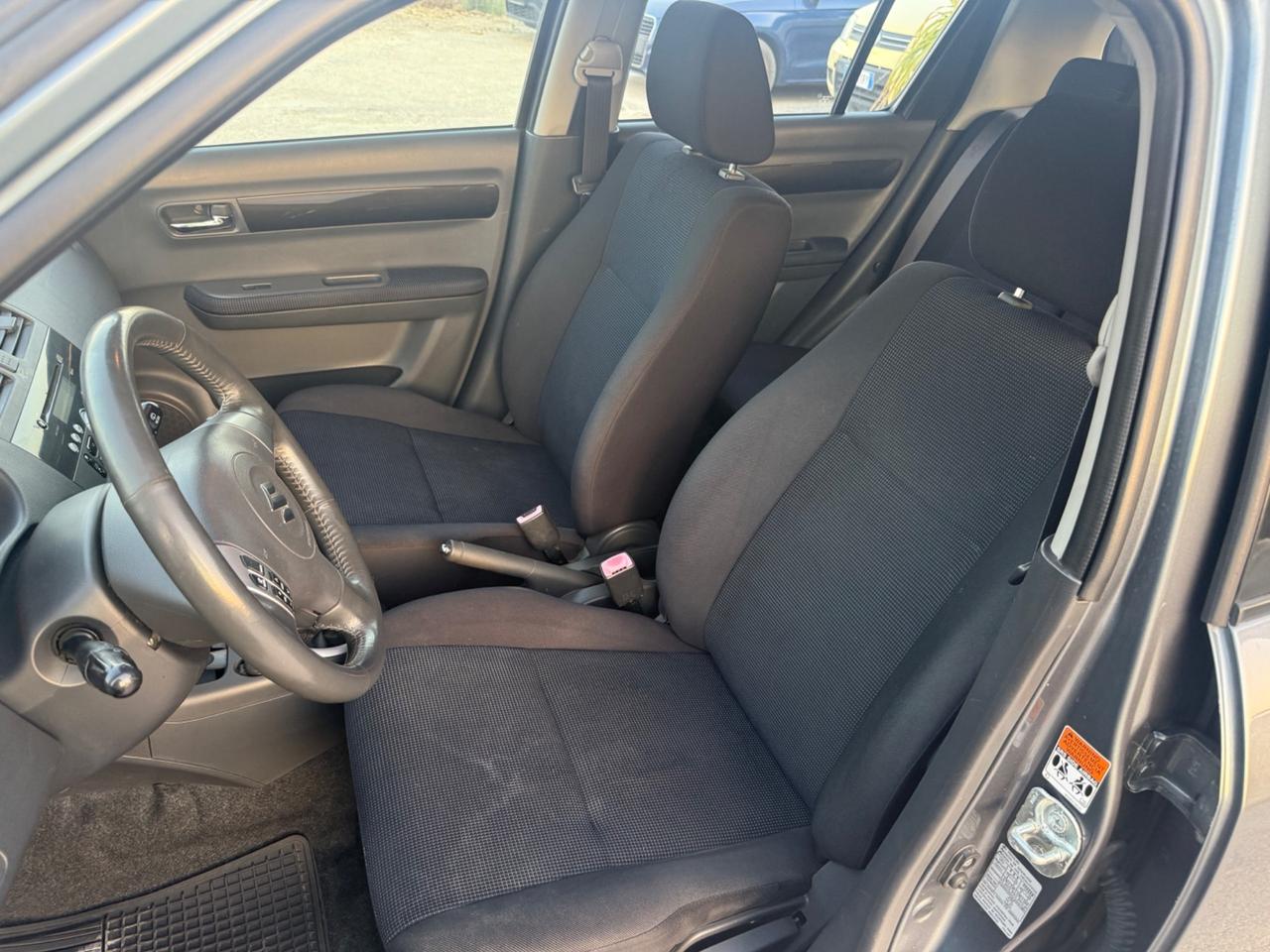 Suzuki Swift 1.3 4x4 5p. GL