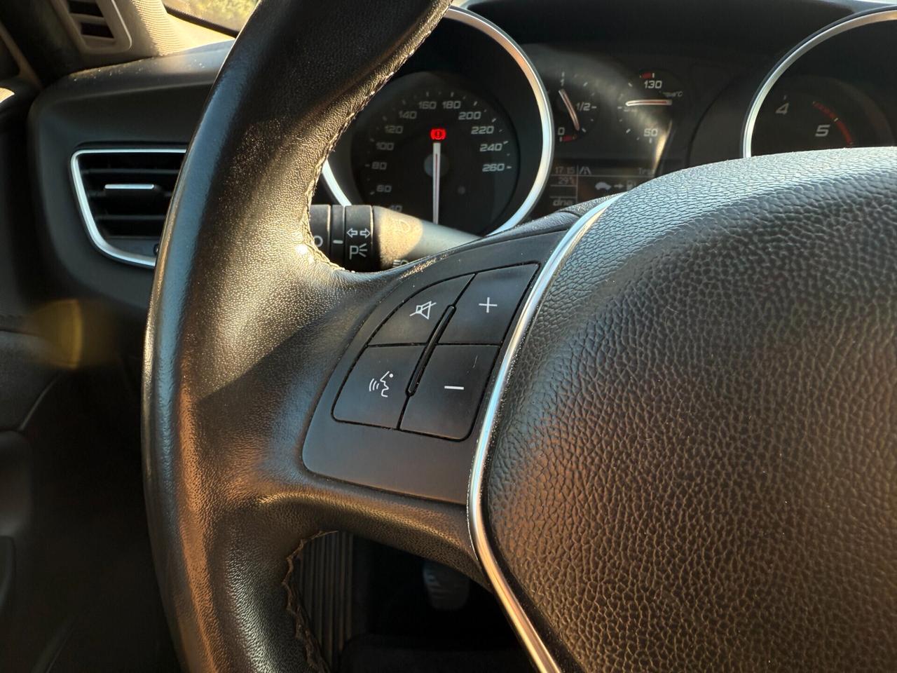 Alfa Romeo Giulietta/1.6 120CV/NAVI/LED/TAGLIANDI ALFA