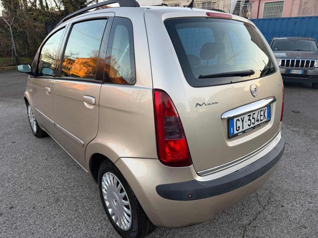 LANCIA Ypsilon 1.3 MJT 75 CV Platino senza nessun lavoro da fare