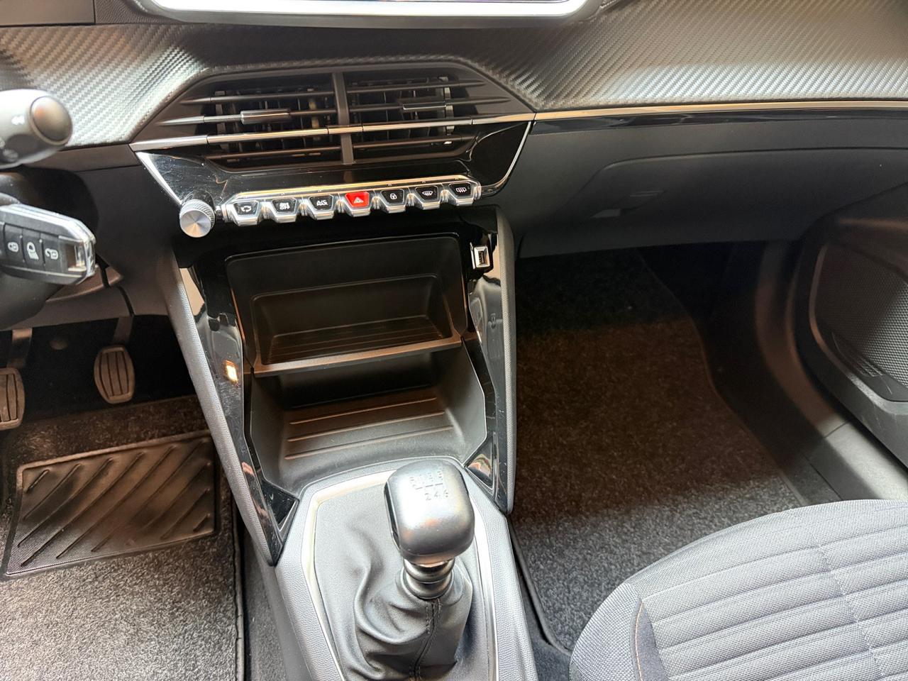 Peugeot 2008 2008 1.2 puretech Active Pack s&s 100cv