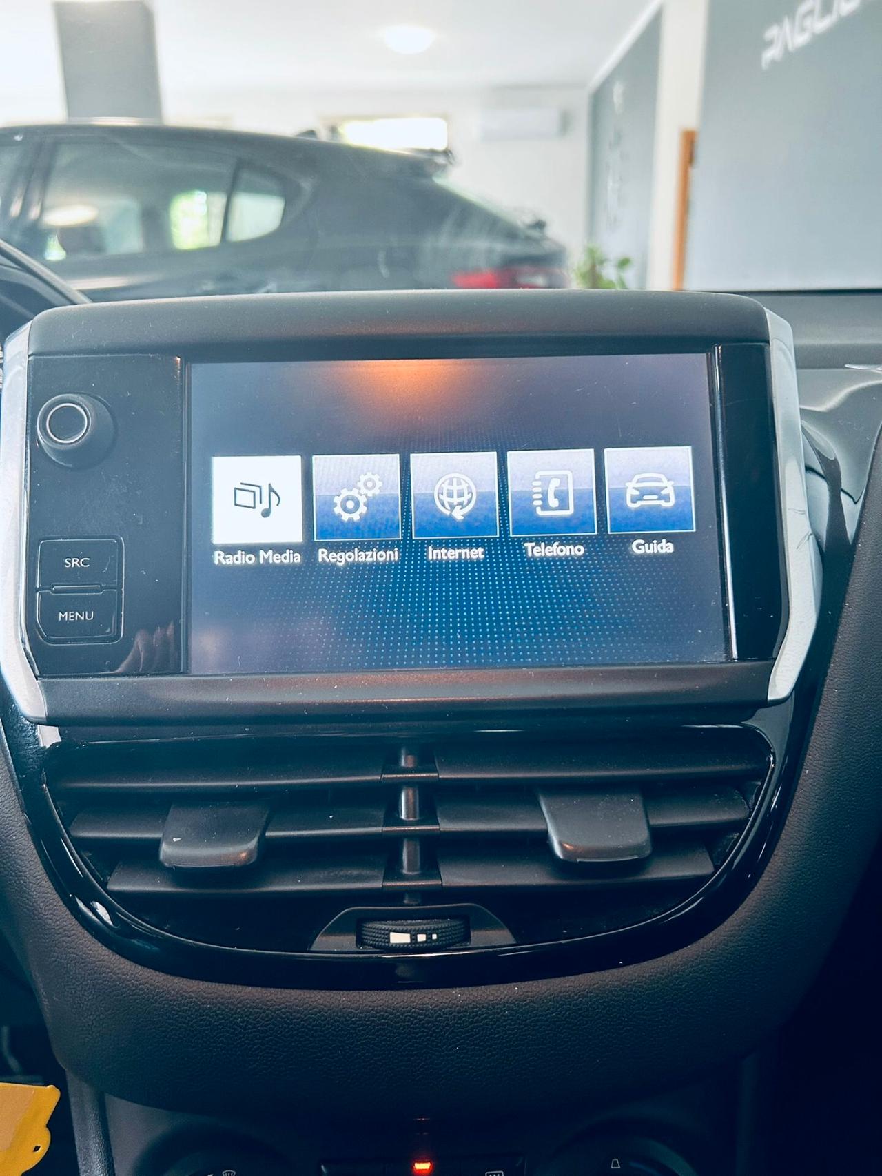 Peugeot 208 PureTech 82 5 porte Allure