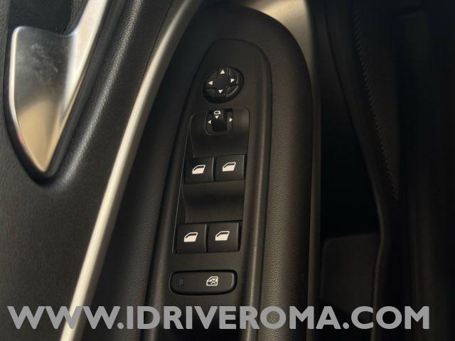 JEEP Avenger 1.2 Turbo Altitude +GPL