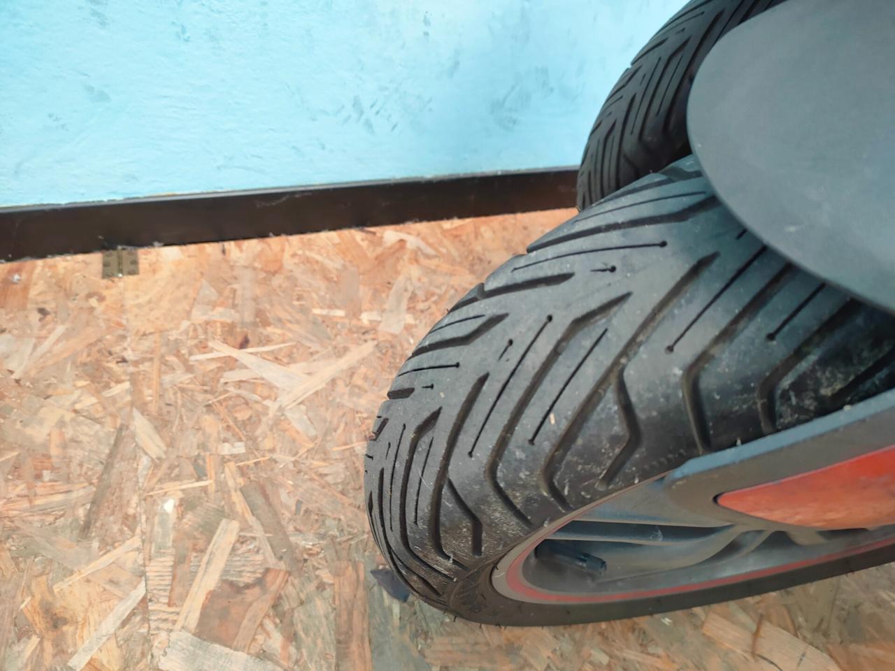 Piaggio MP3 300 Garantito e Finanziabile