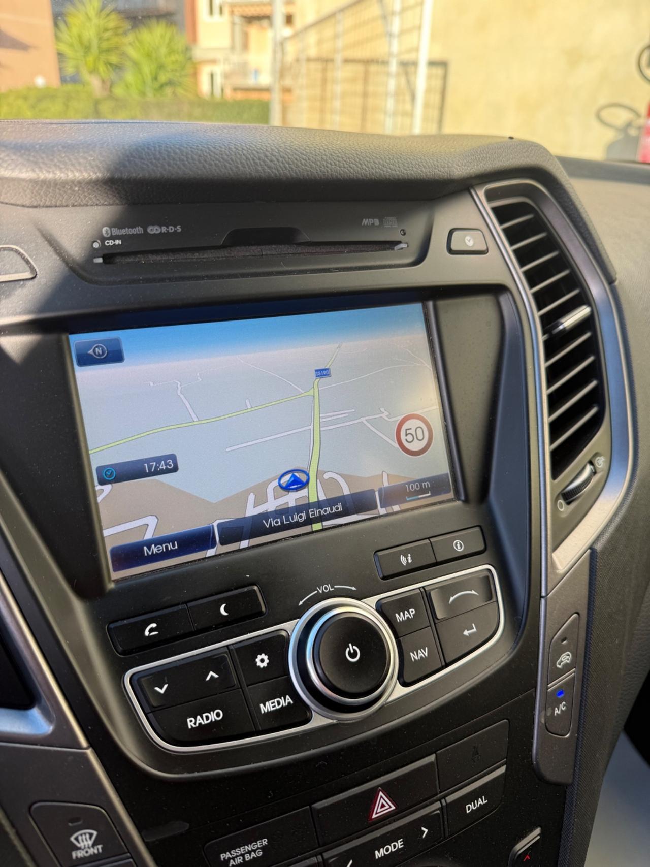 Hyundai Santa Fe 2.0 CRDi 2WD Comfort