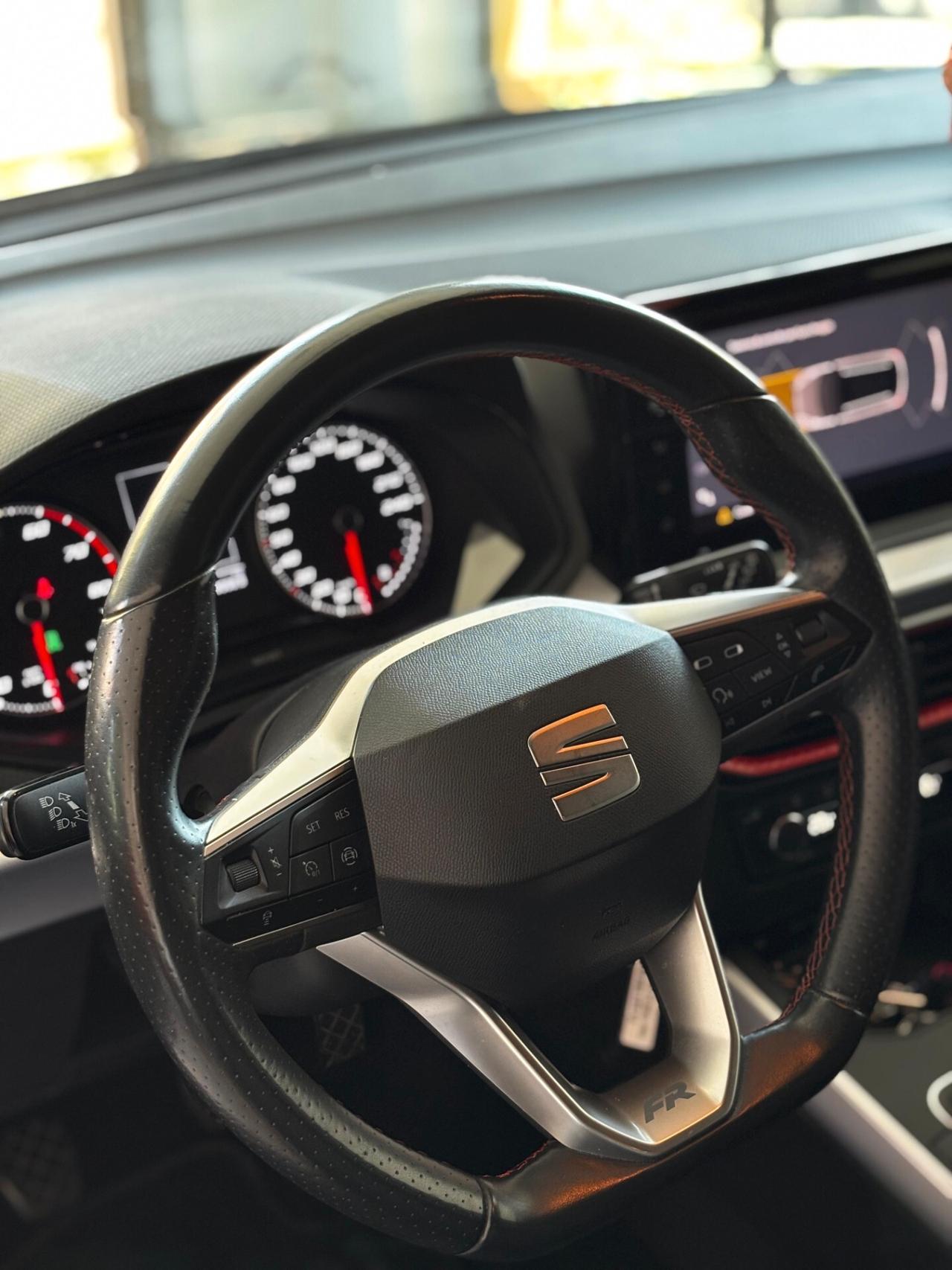 Seat Arona 1.0 TGI FR RESTAYLING UNIPROPRIETARIO