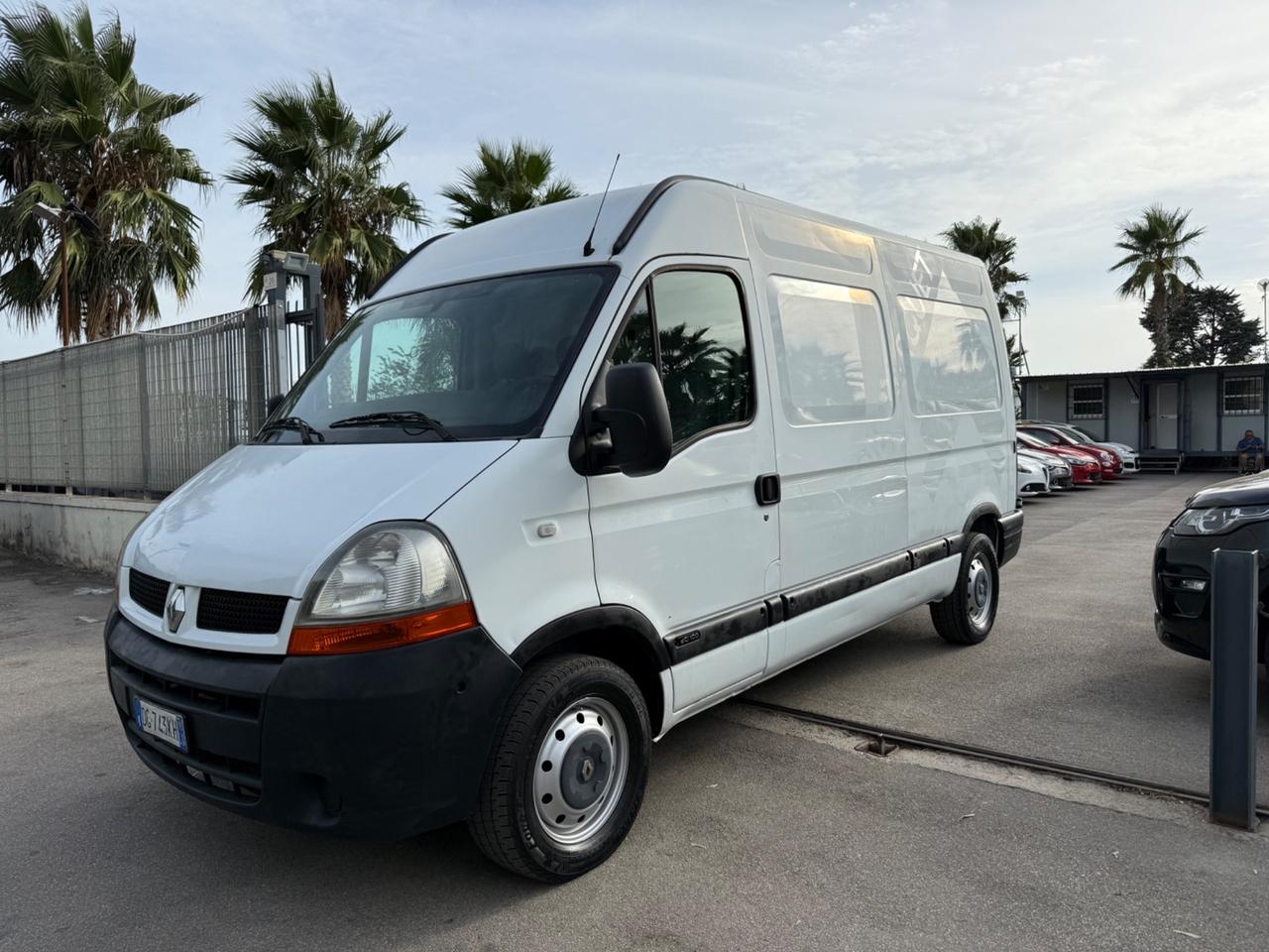 Renault Master 2.5 Diesel Tetto Alto Passo Lungo