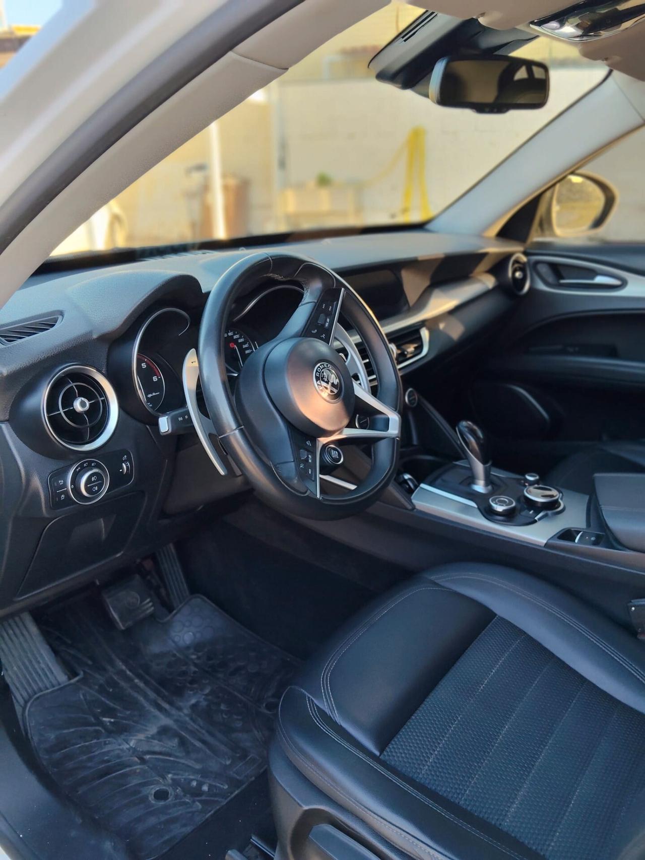 Alfa Romeo Stelvio 2.2 TD 210 CV AT8 Q4 Sport