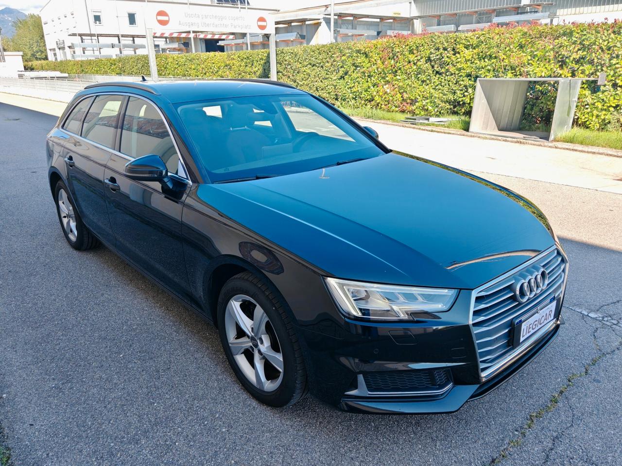 AUDI A4 S LINE MATRIX SPORT KM VERI UNIPROP GARANZIA