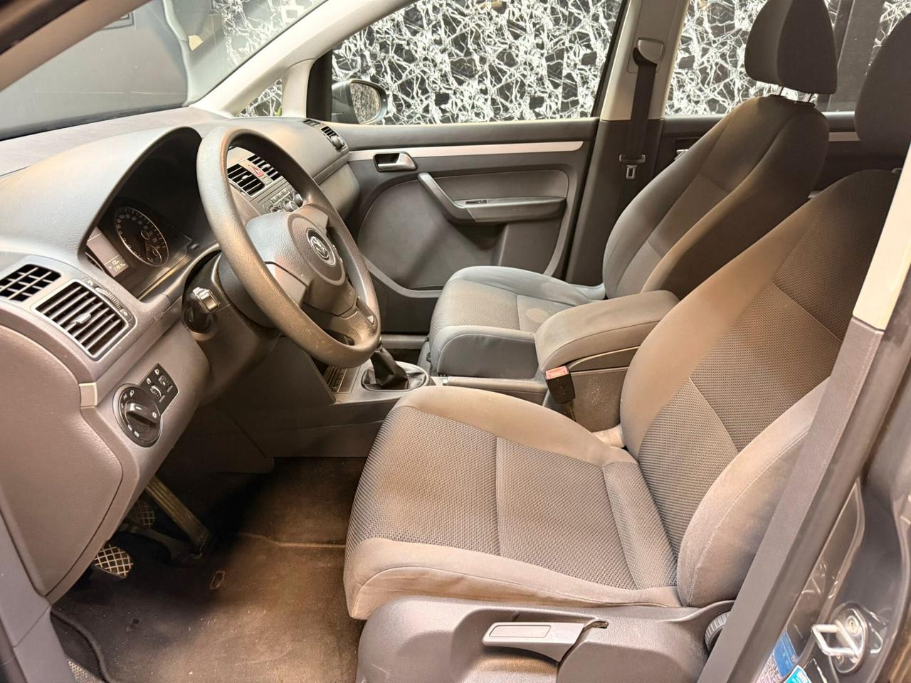 Volkswagen Touran Business 1.6 TDI Comfortline
