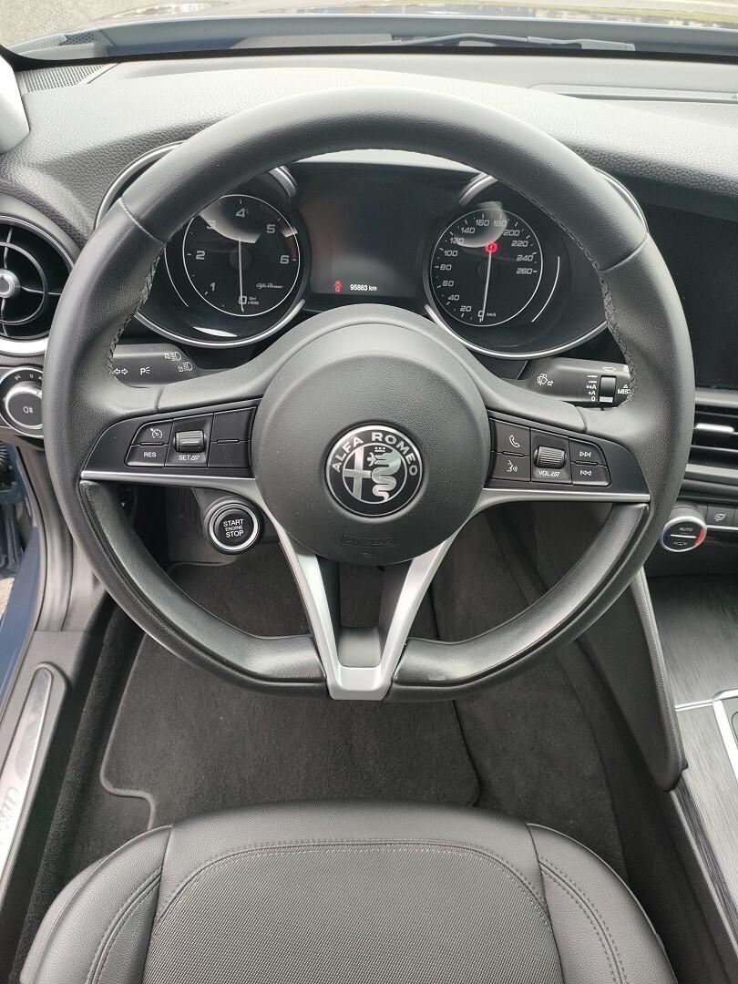 ALFA ROMEO Giulia 2.2 t Business 160cv auto