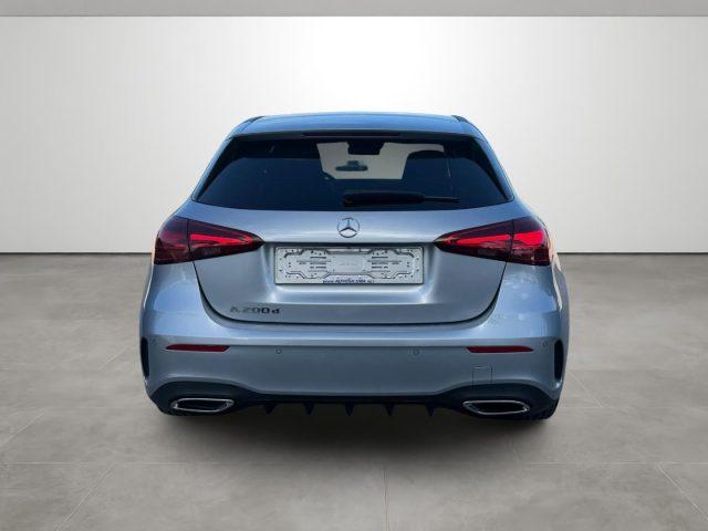 MERCEDES-BENZ A 200 d Automatic AMG Line Premium Night Edition