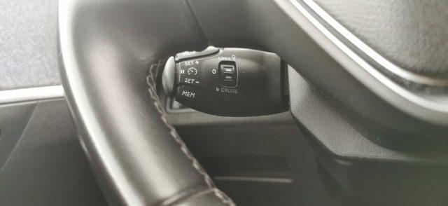 PEUGEOT 3008 BlueHDi 130 S&S EAT8 Allure