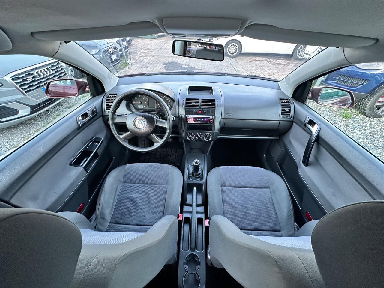 Volkswagen Polo 1.4/69CV TDI 5p. Sportline