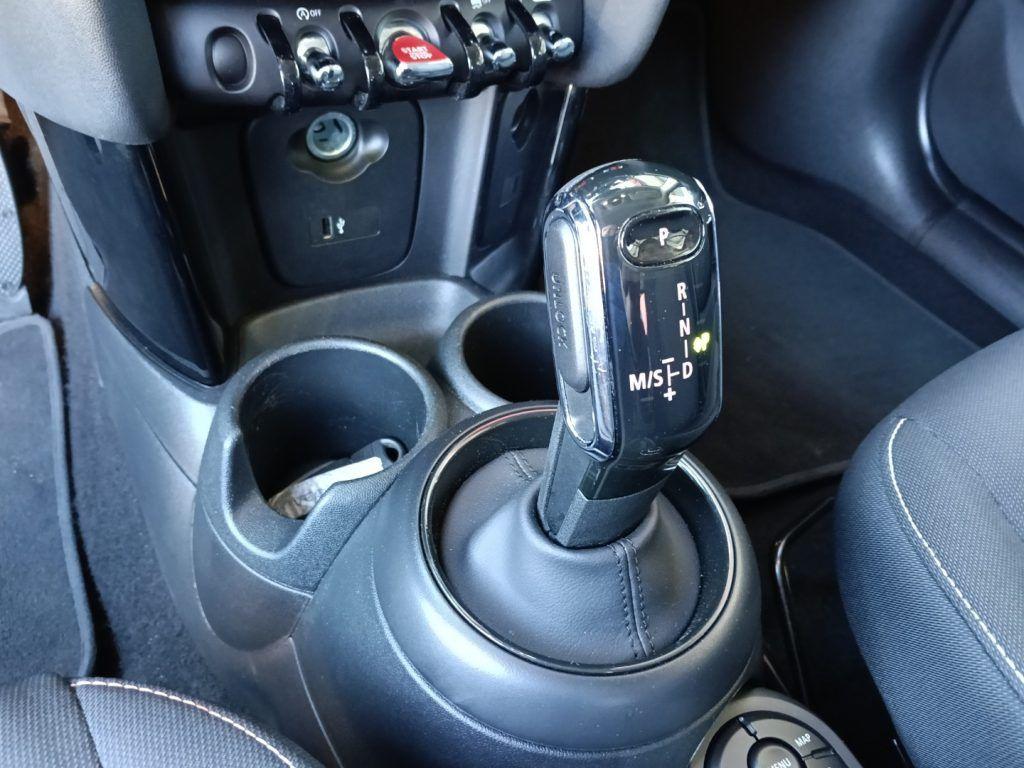 MINI Cooper 1.5 Essential 5 porte AUTOMATIC