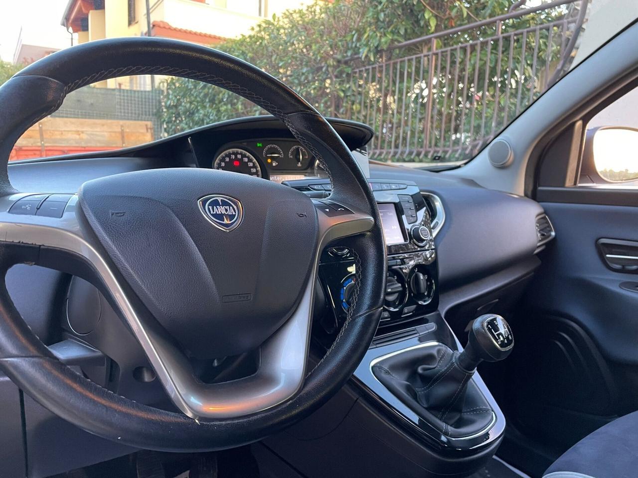Lancia Ypsilon 1.3 MJT 16V 95 CV 5 porte S&S
