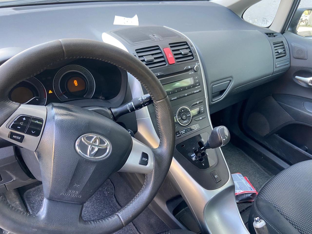 Toyota Auris 1.4 D-4D M-MT 5 porte Active