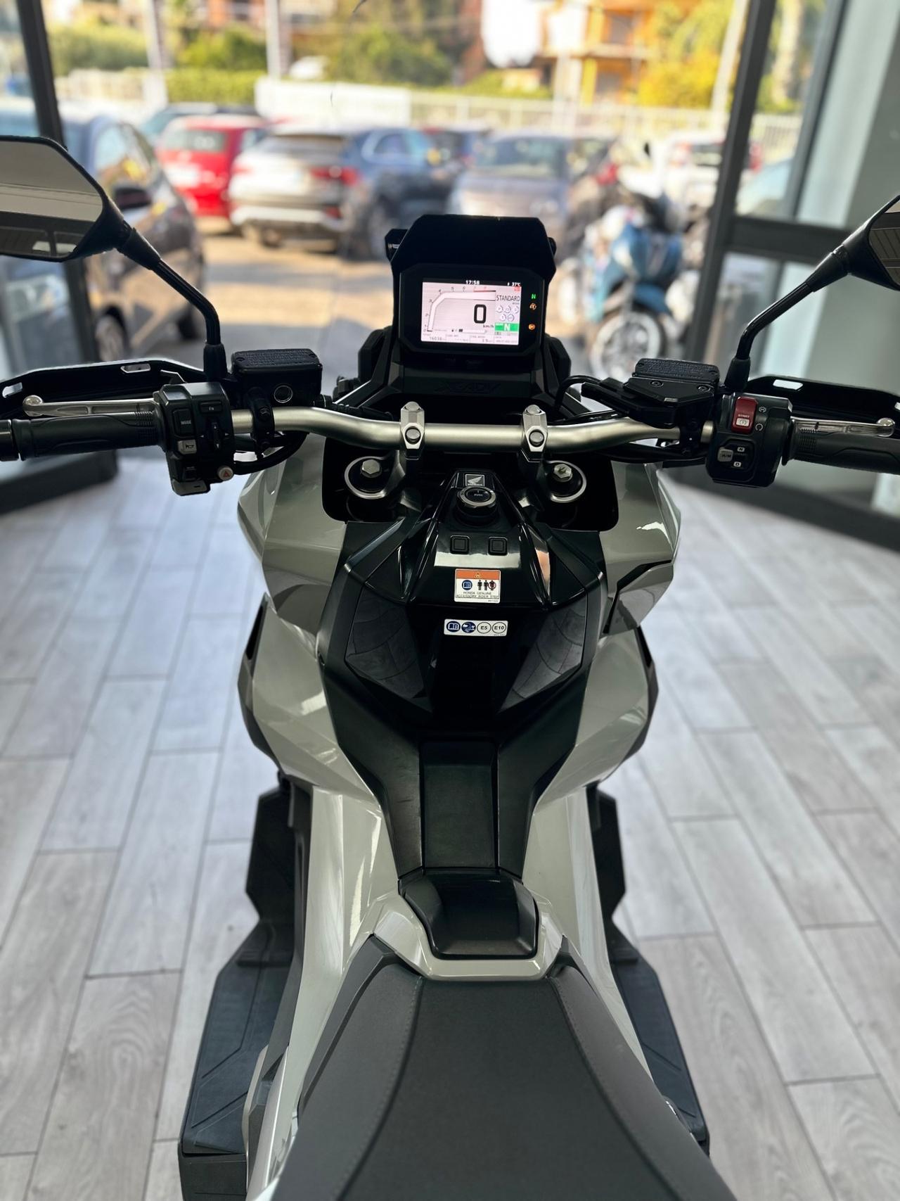 Honda X-ADV 750