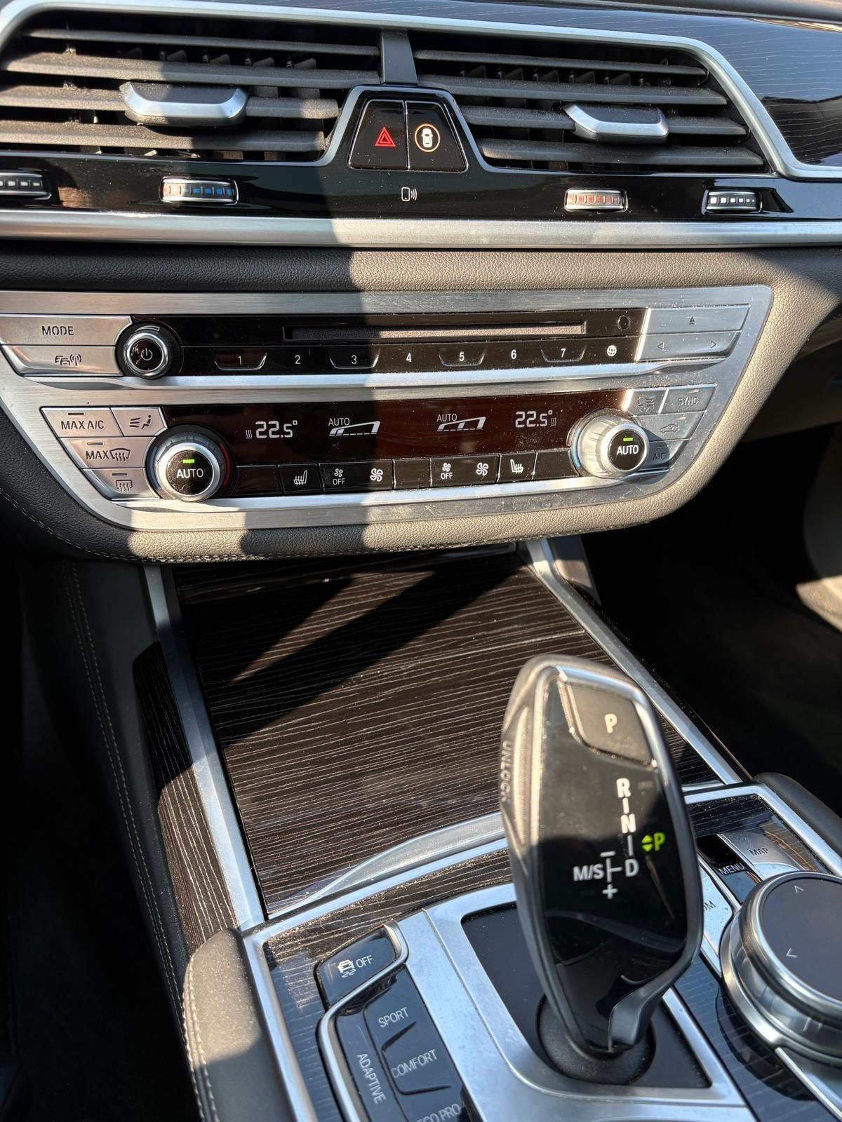 Bmw 750 750i xDrive Eccelsa