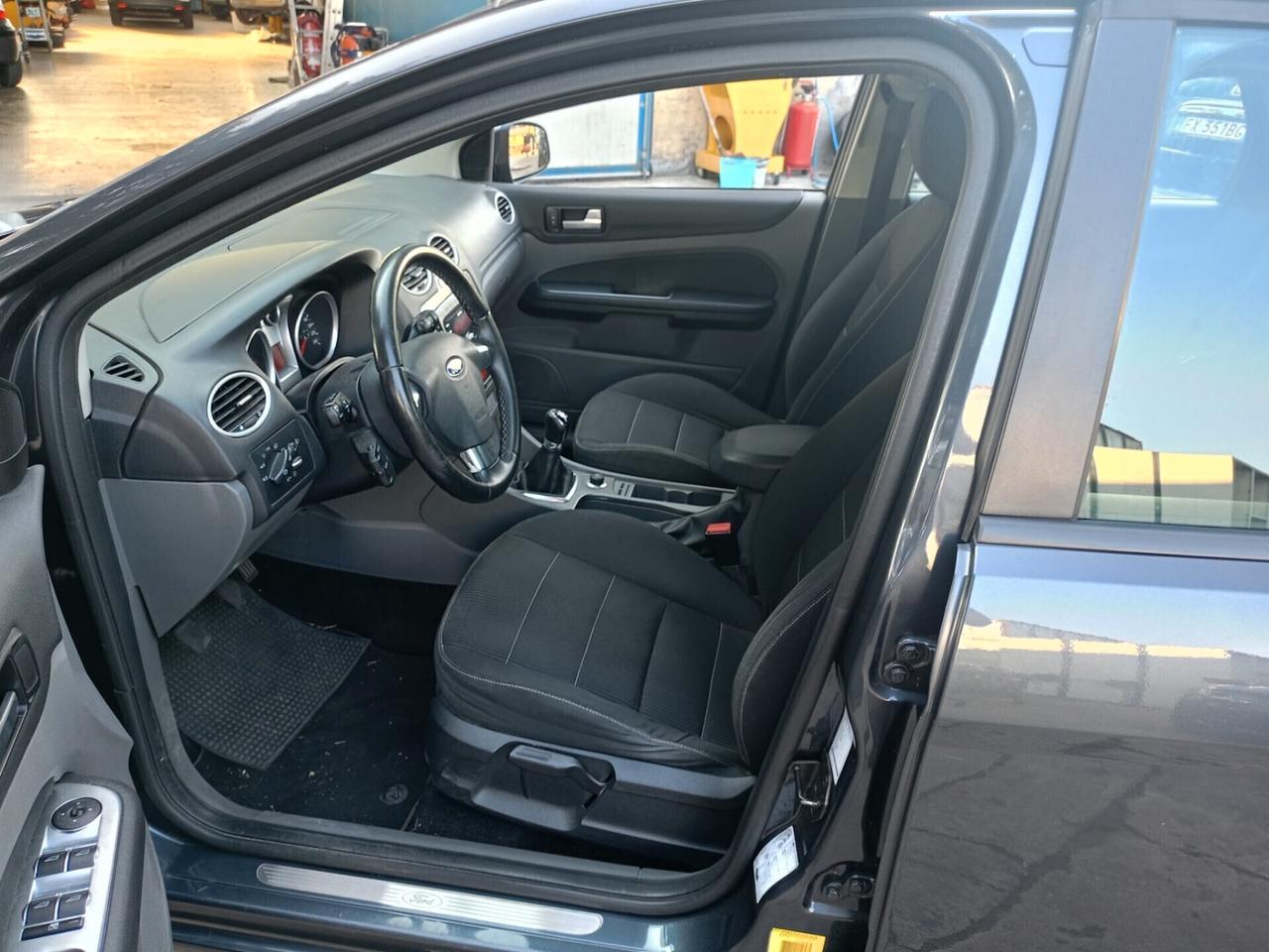 Ford Focus 1.6 TDCi (90CV) 5p. Tit.