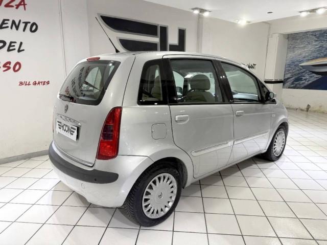 Lancia Musa 1.4 16v Platino Plus