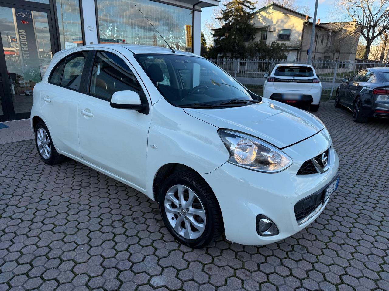 Nissan Micra 1.2 12V 5 porte Tekna OK NEOPATENTATI