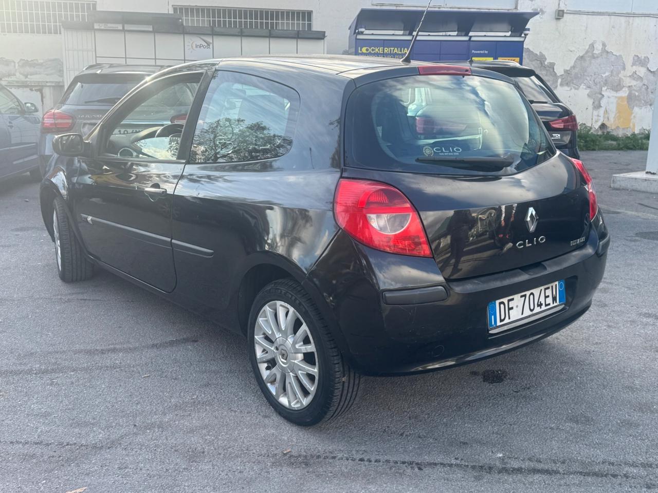 Renault Clio 1.5 dCi 85CV 3 porte 3700€ COMPRESO PASSAGGIO