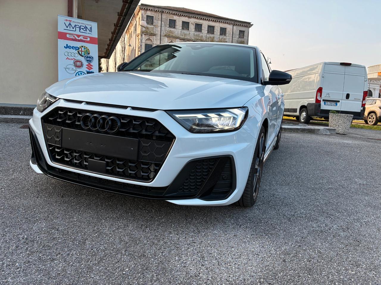 Audi A1 SPB 30 TFSI S tronic Identity Black