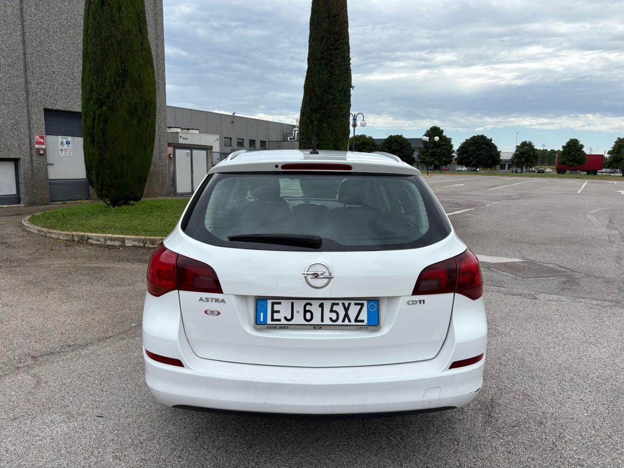 Opel Astra 1.7 CDTI 125CV Sports Tourer