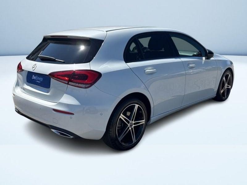 Mercedes-Benz Classe A A 180 D SPORT AUTO