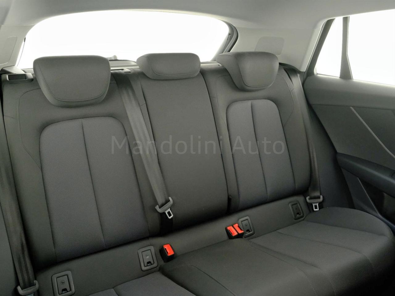Audi Q2 1.4 tfsi business s tronic